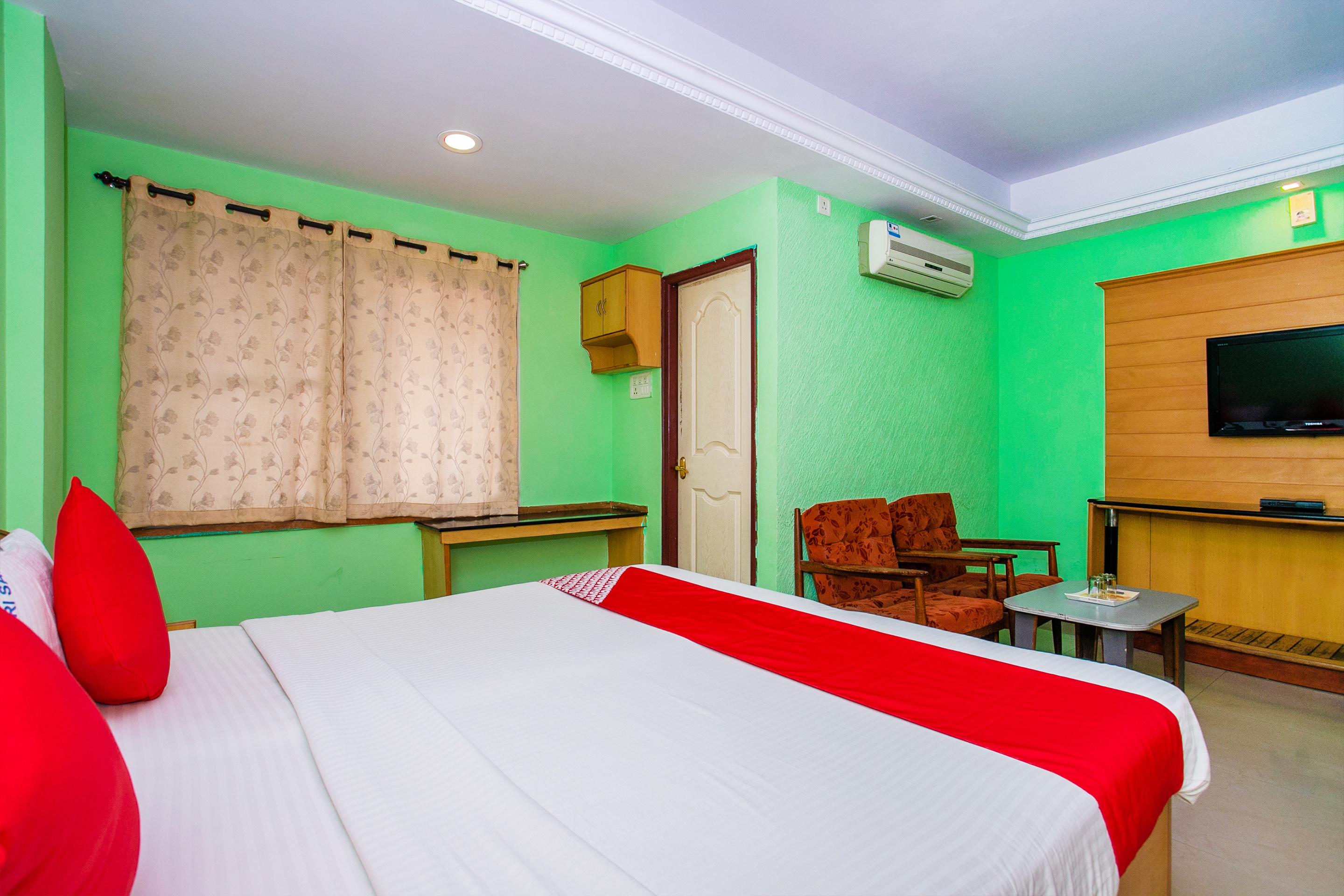 Oyo 331 Hotel Skanda Shelters Бангалор Екстериор снимка