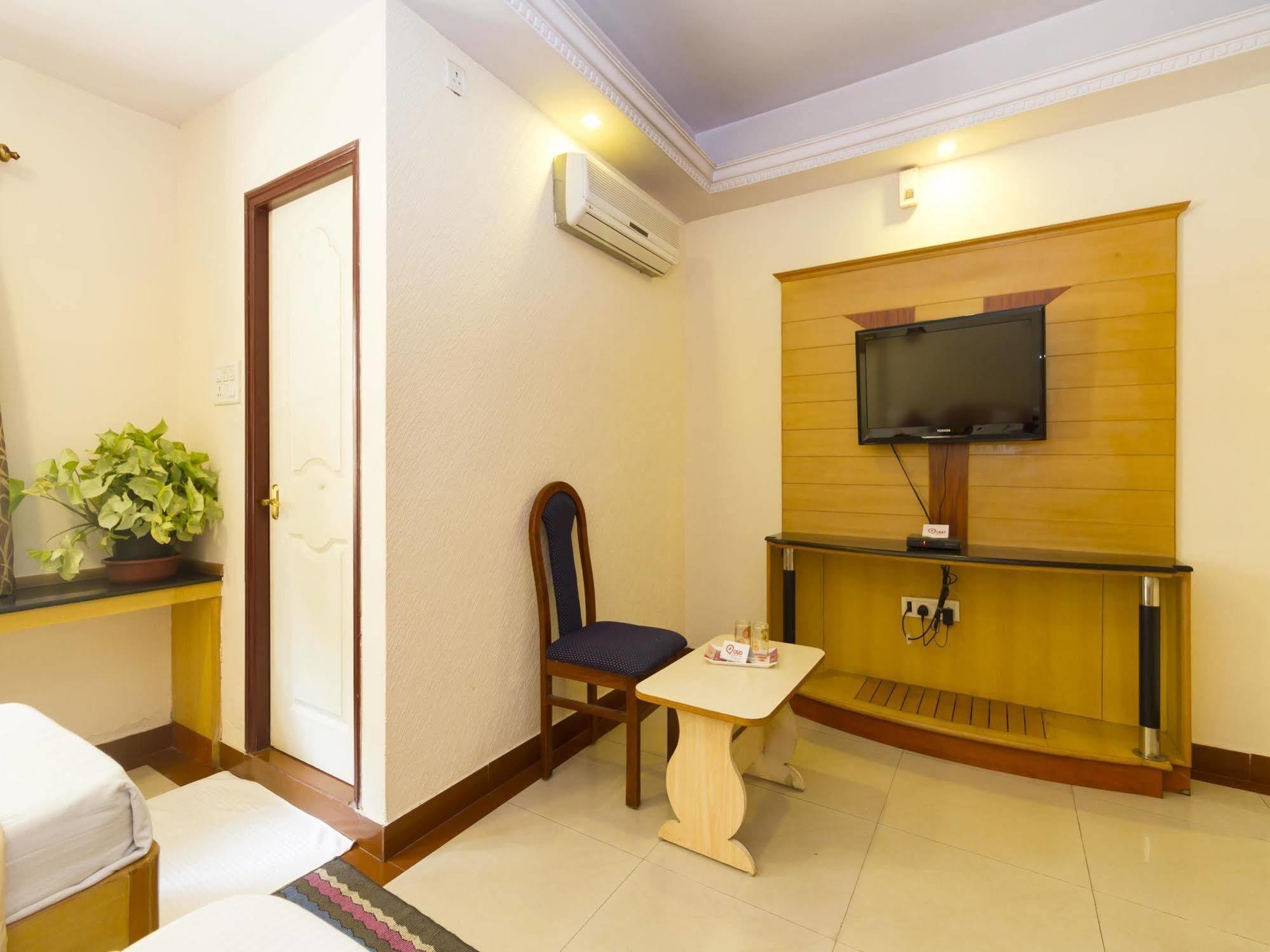Oyo 331 Hotel Skanda Shelters Бангалор Екстериор снимка